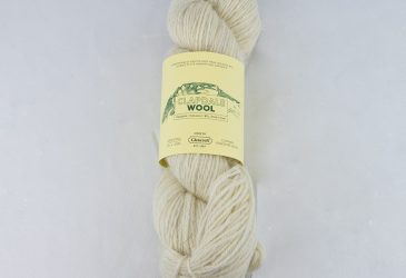 Clapdale Wool hand knit hank in natural undyed cream colour