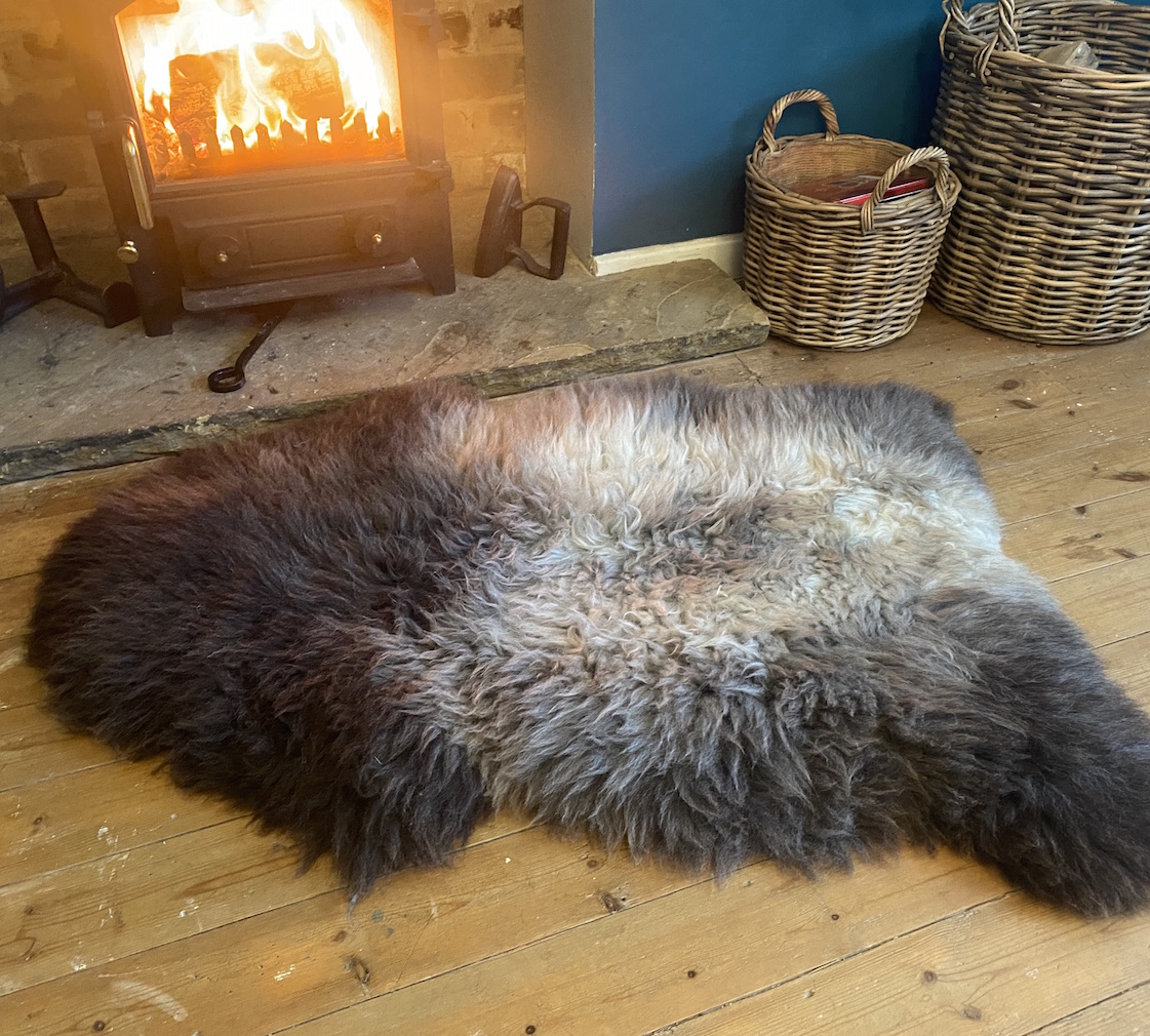 Hibernation sheepskin rug