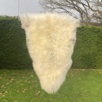 Snowball sheepskin rug